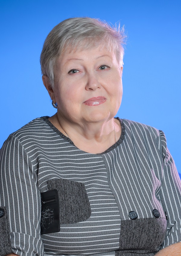 Денисова Валентина Ивановна.