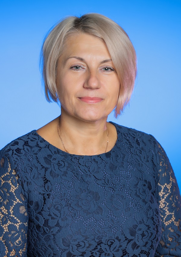 Костырко Светлана Николаевна.